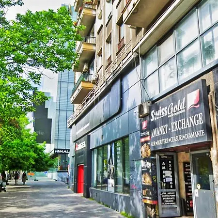 Nasaly Urban Boekarest